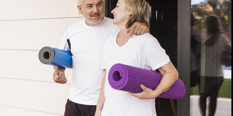 par velho excising em jardim 1 scaled